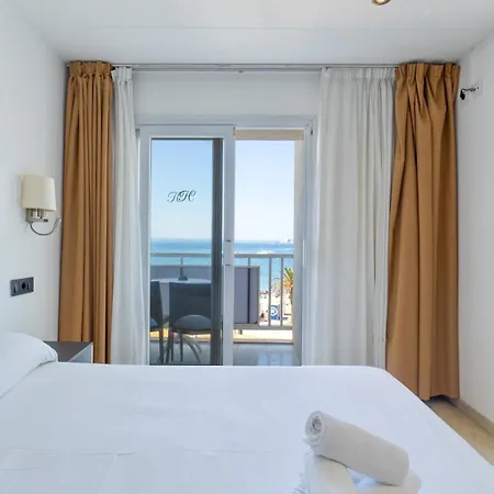 Hotel Vela 2*