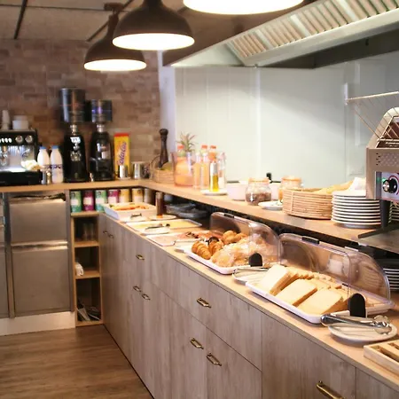 Vela Ξενοδοχείο 2*