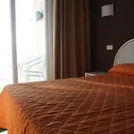 Hotel Vela Roses