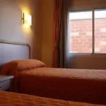 Vela Hotel 2*