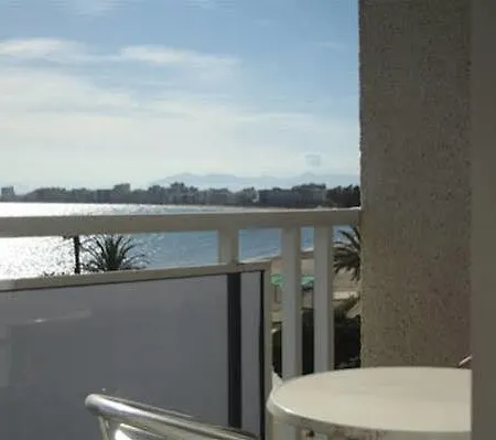 Hotel Vela Rosas