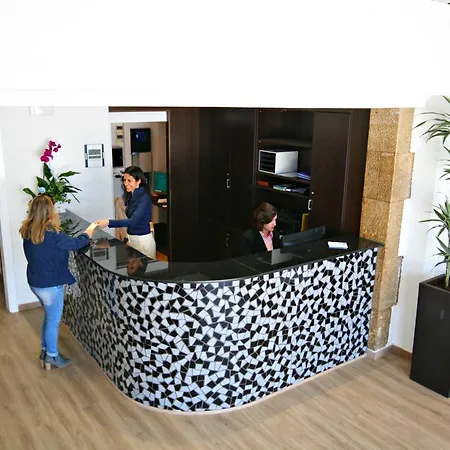 Hotel Vela 2*